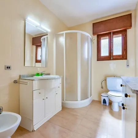 Benicolada - Grupo Turis * Κάλπε