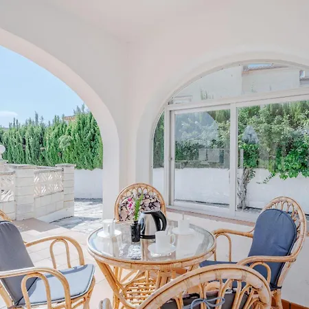 Benicolada - Grupo Turis 卡尔佩