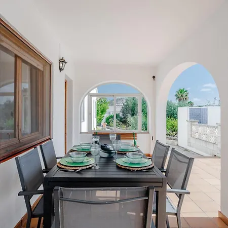 Willa Benicolada - Grupo Turis